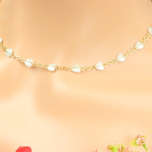 "Minimalist Necklace – Timeless, Elegant Jewelry for Her, MAR091195 - Picture 9 of 10